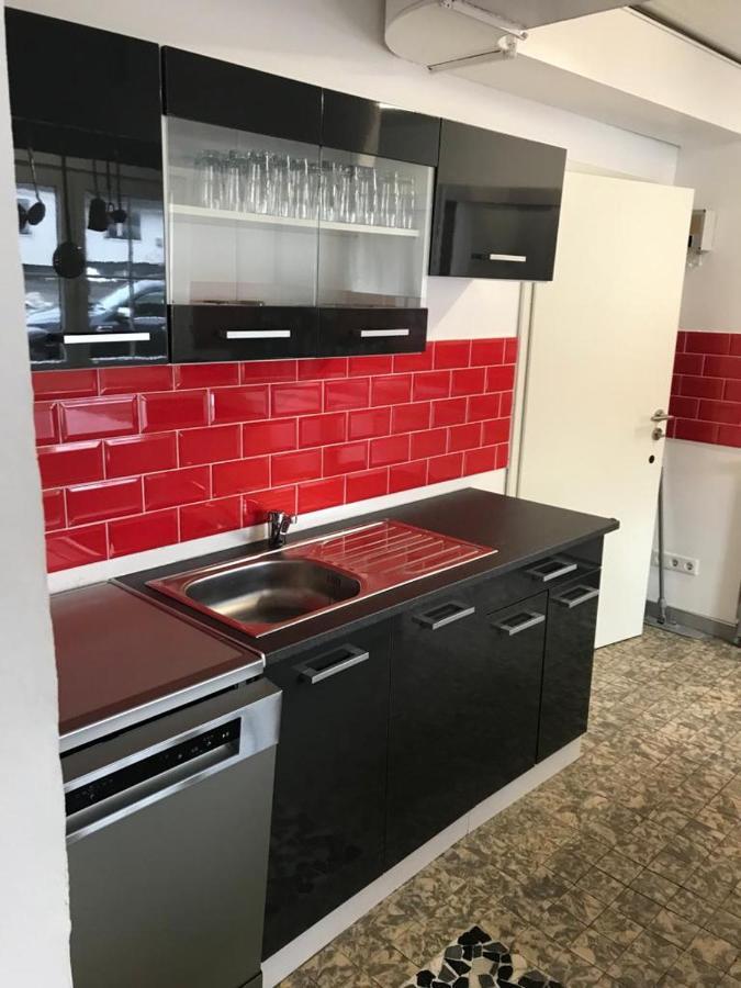 Haus Astenblick In Winterberg Fuer Bis Zu 35 Personen Fuer Wanderveranstaltungen Und Familienfeiern Exterior foto